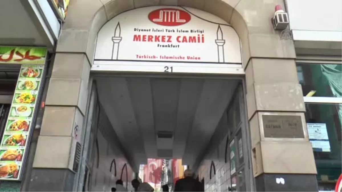 Almanya\'da "Açık Cami Günü"