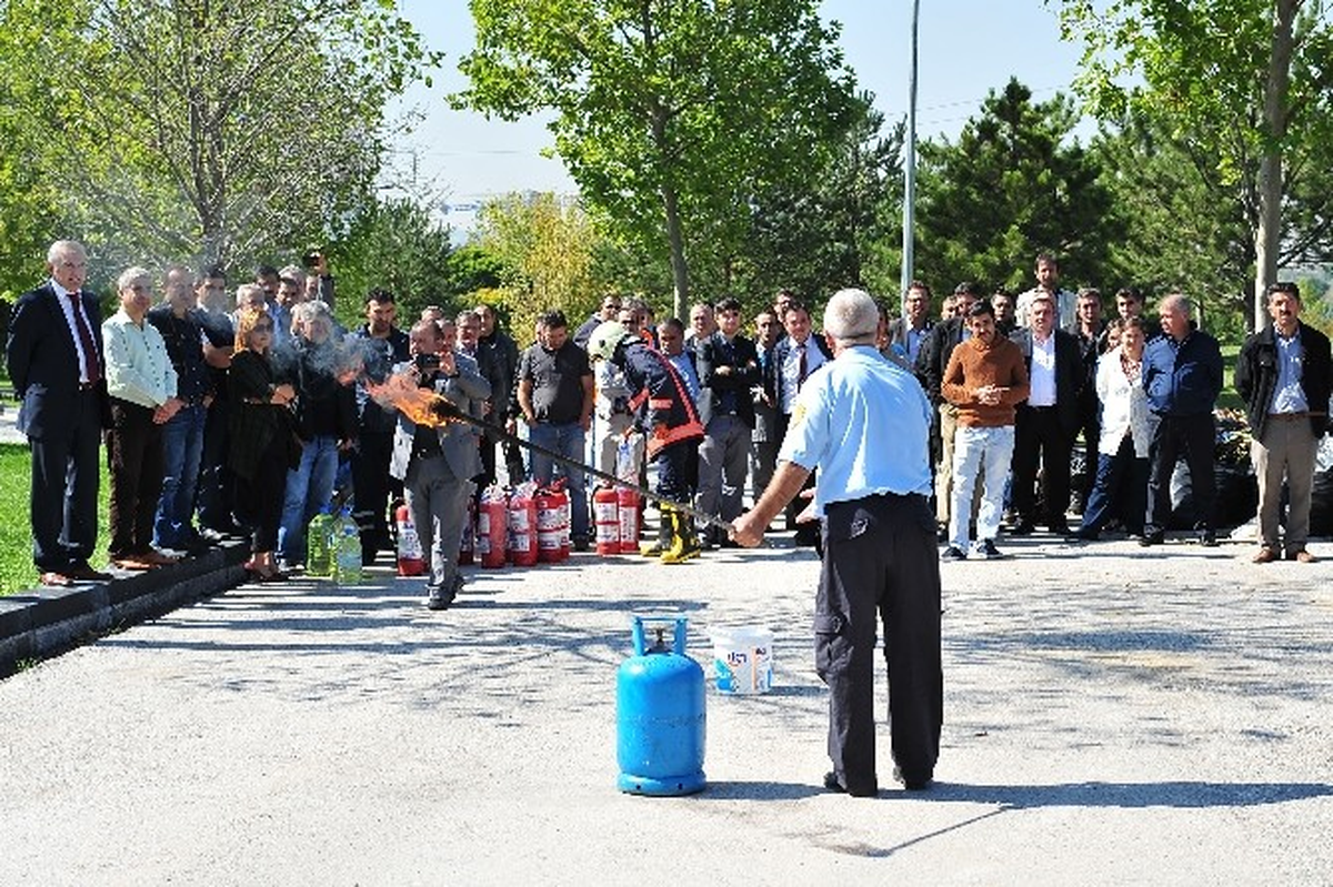 Ankara İtfaiyesinden AŞTİ Pesoneline Eğitim