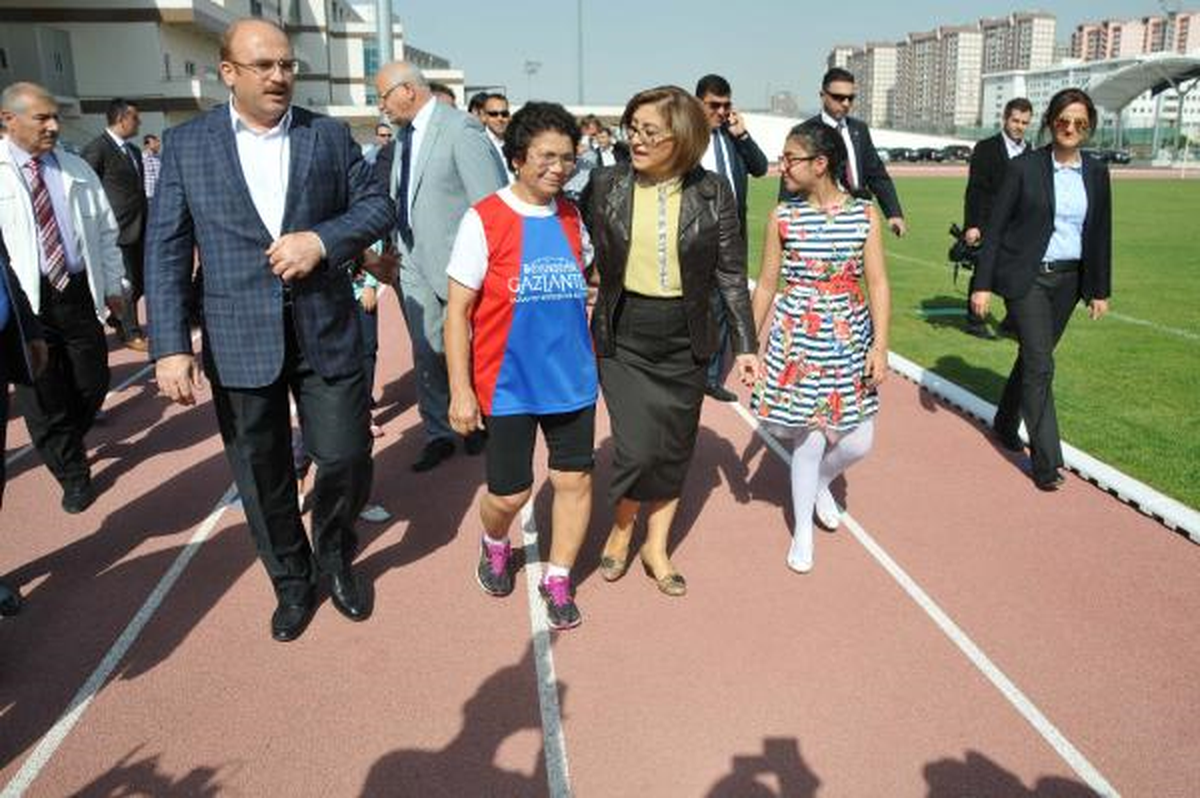 Ayak Parmakları Olmadan Koştu, Balkan Şampiyonası\'nda 3\'üncü Oldu