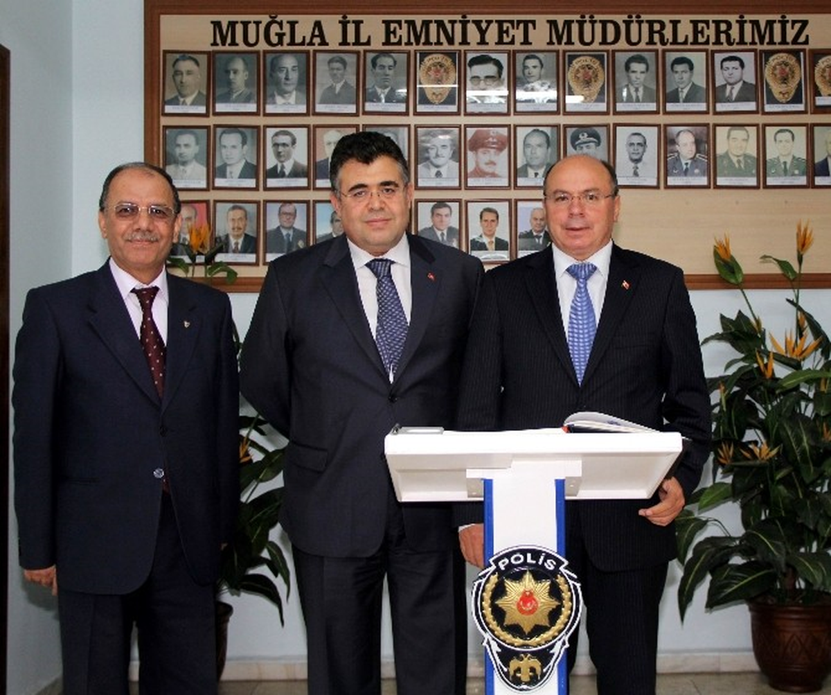 Vali Çiçek, Jandarma ve Emniyetten Brifing Aldı