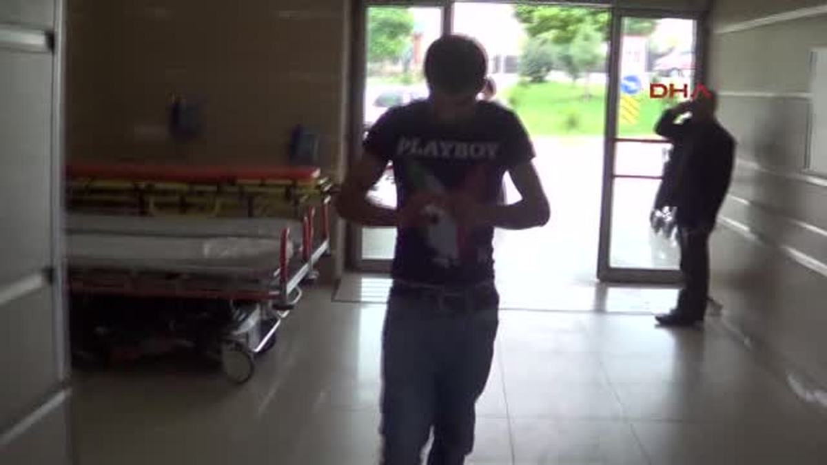 Acemi Kasaplar Hastanelere Akın Etti