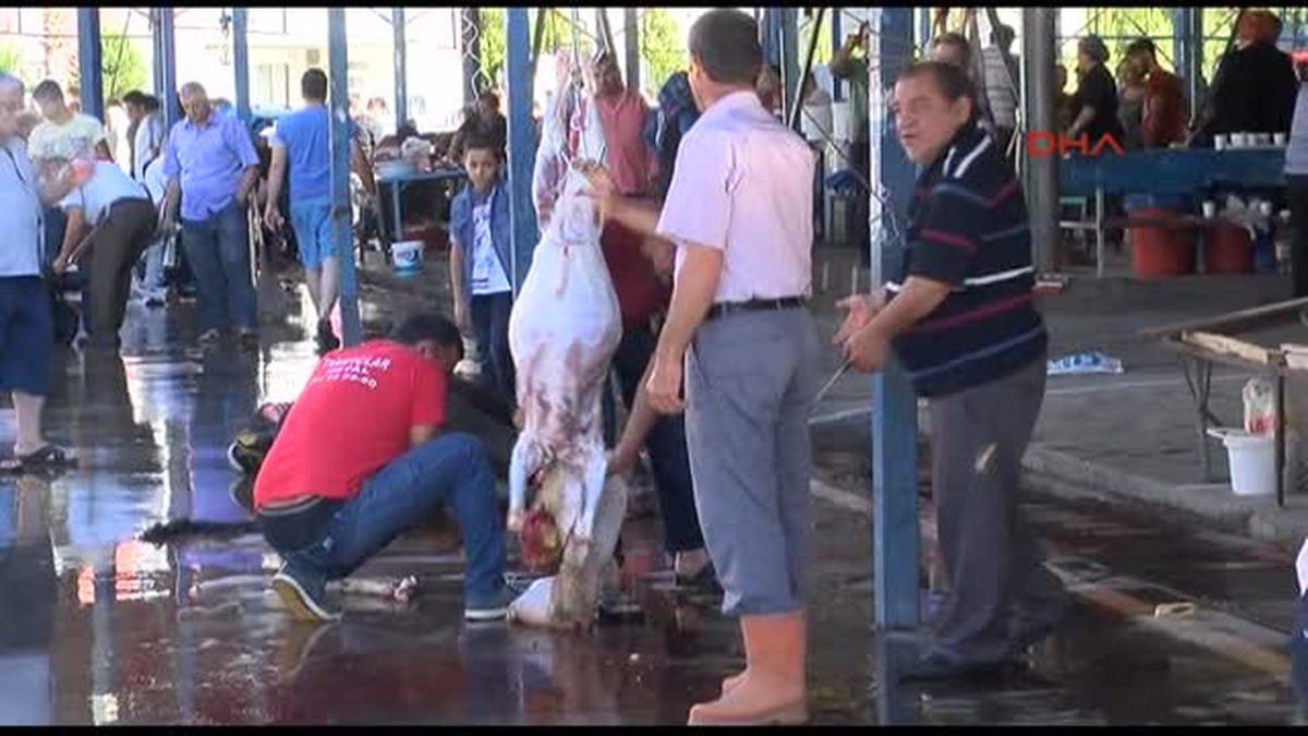 Antalya Turizm Kenti Antalya\'dan Kurban Manzaraları