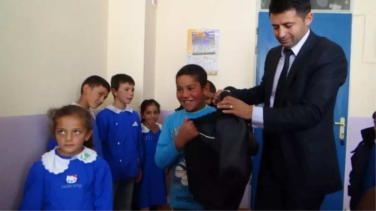 Erdoğan Yıldırım Bayramda Öğrencileri Unutmadı