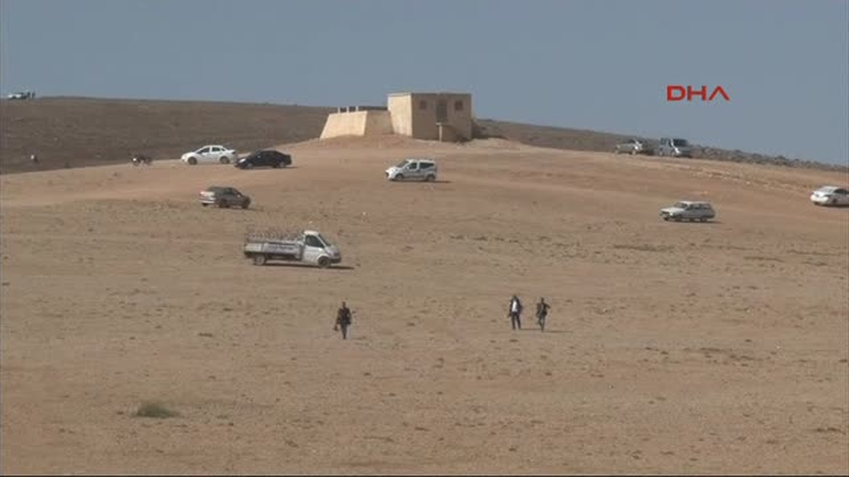 Şanlıurfa-4 Sınırı Geçenlere Güvenlik Güçlerinden Müdahale