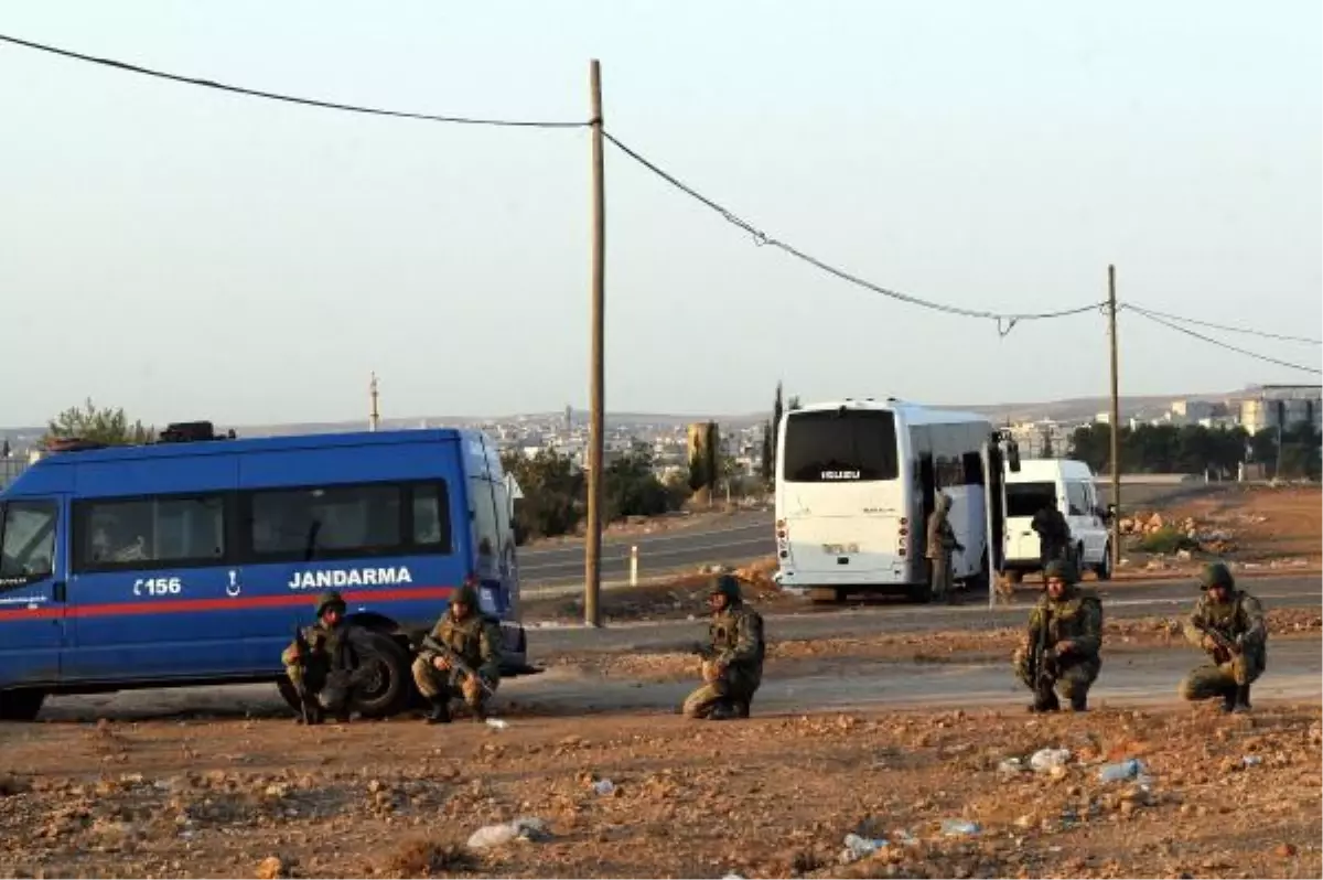 Sokak Savaşı Başlayan Kobani\'de Bayramda da Silahlar Susmadı