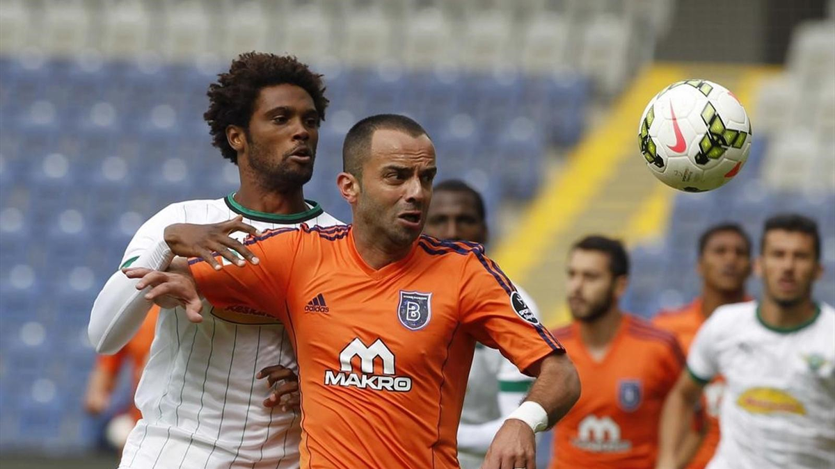 Başakşehir-Akhisar Maçında İlkler Yaşandı