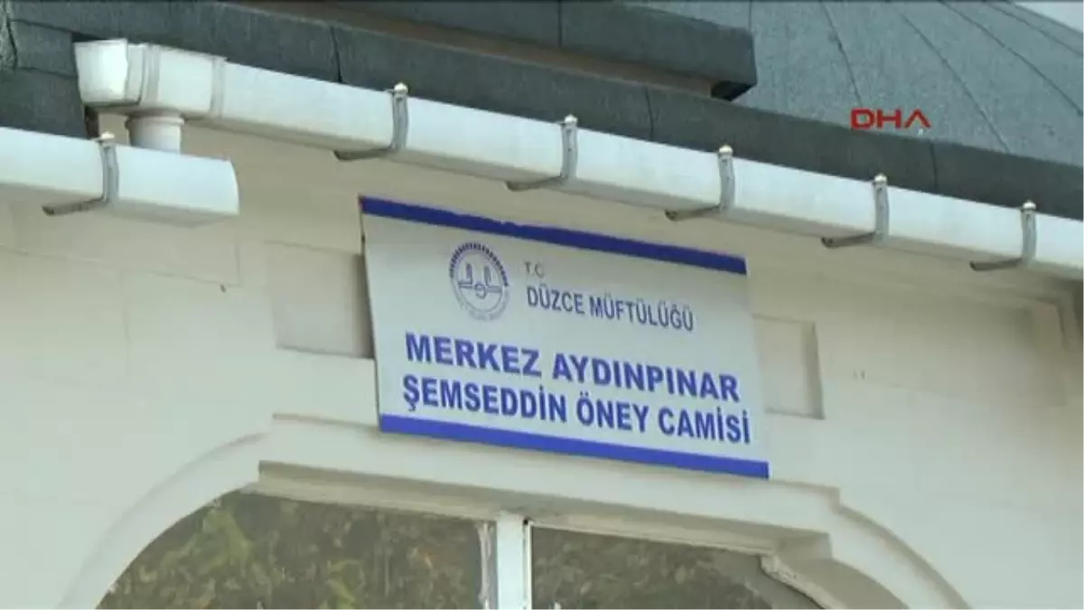 Düzce Kurban Derilerini Çaldılar