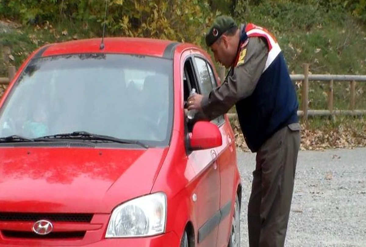 Jandarmadan Şekerli, Kolonyalı Bayram Denetimi