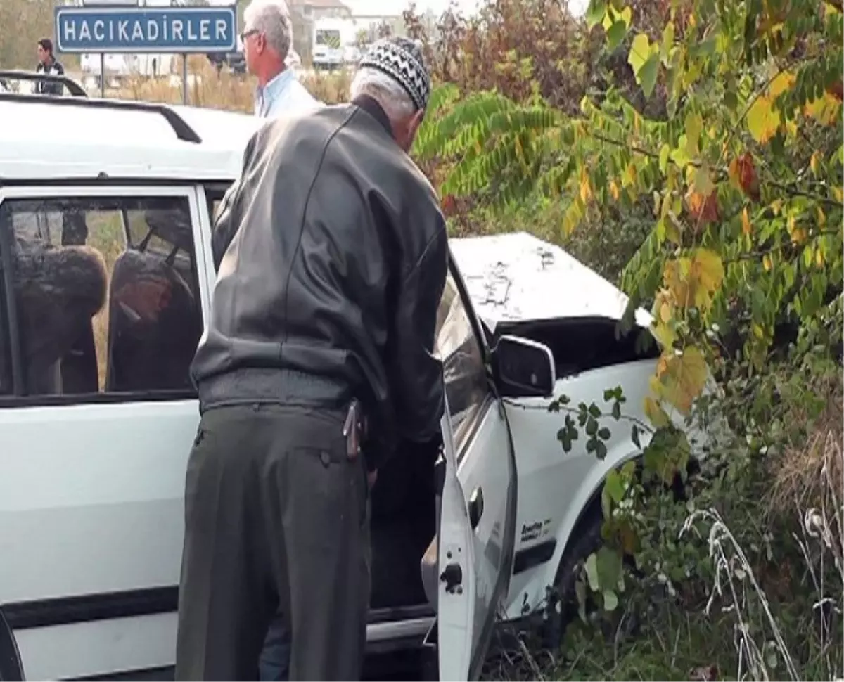 Bayram Ziyaretine Giden Aile Kaza Yaptı: 6 Yaralı