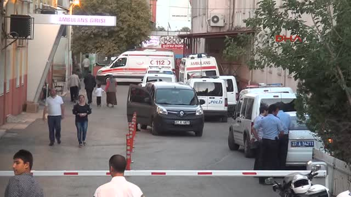 Gaziantep\'te Bıçaklı Kavga 1 Ölü, 3 Yaralı