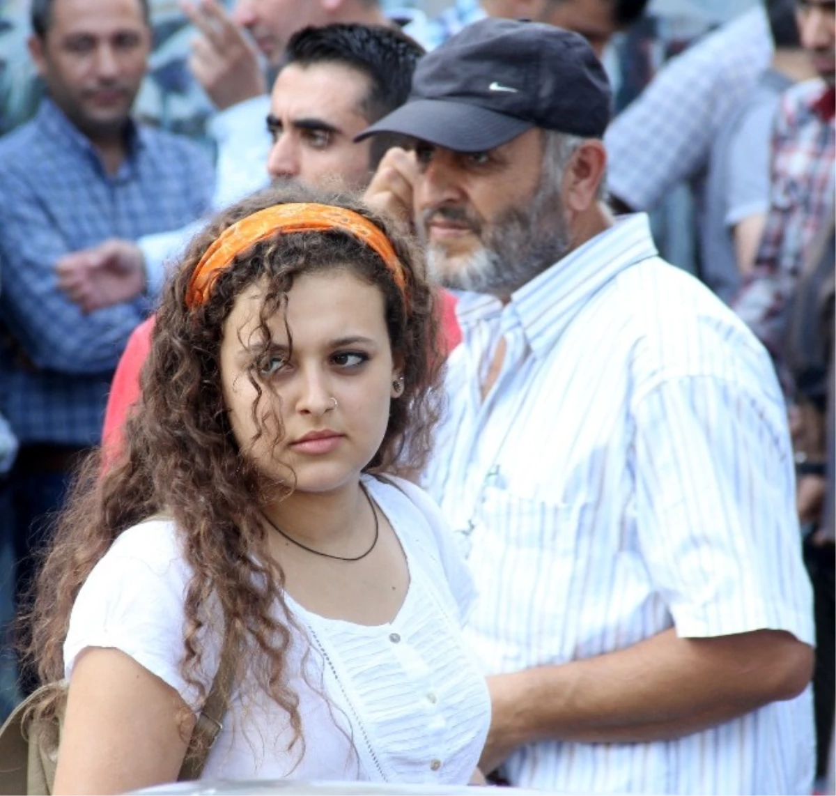 Adana\'da Kobani Protestosu