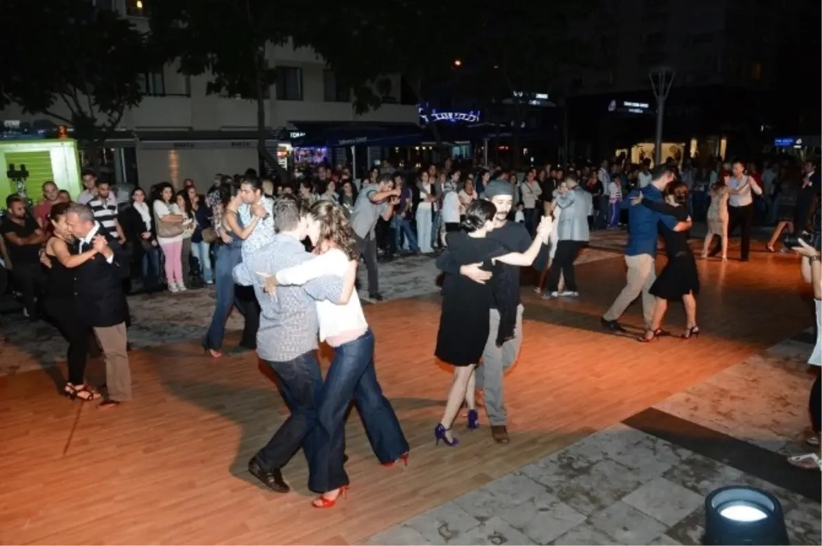 Adana\'da Tango Rüzgarı