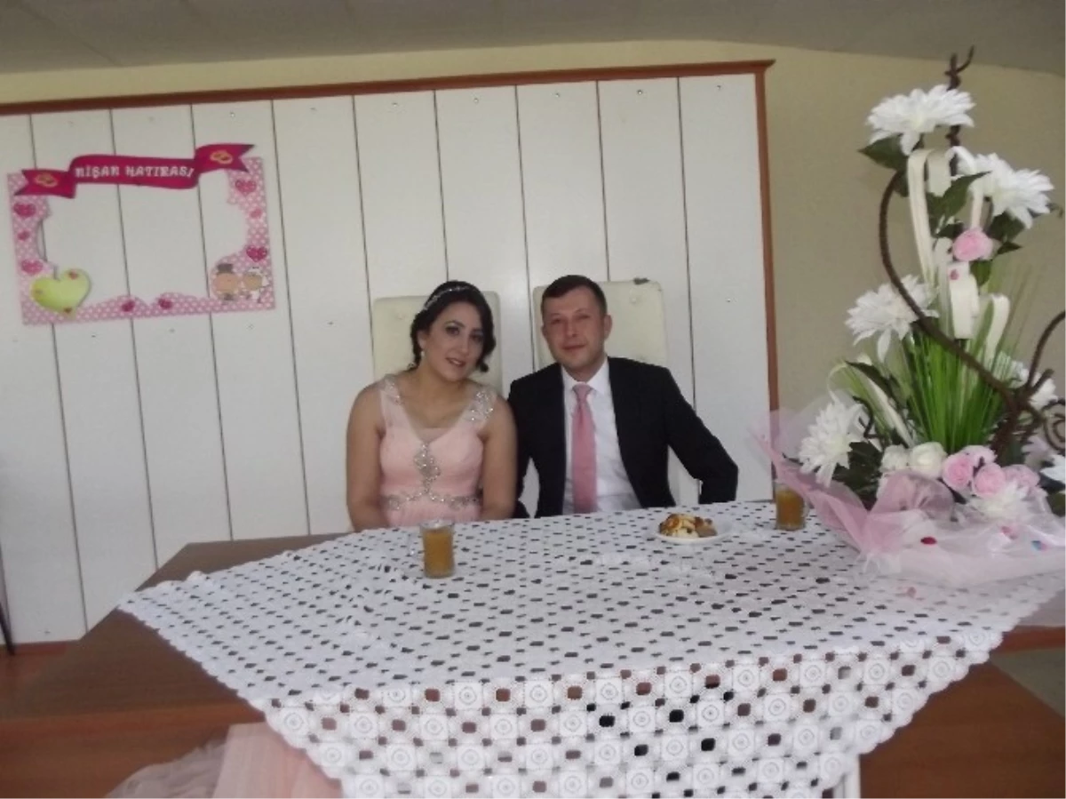 AK Parti Küre İlçe Başkanının Kardeşi Şenay Evliliğe İlk Adımı Attı
