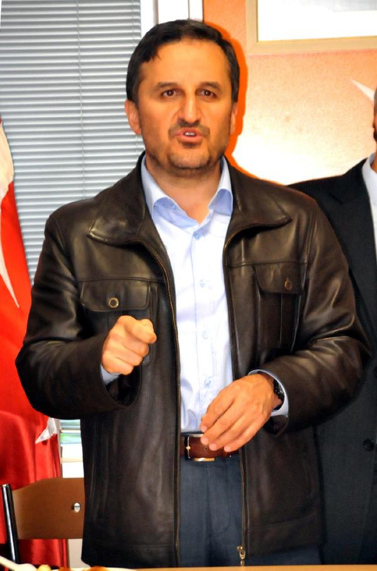 Ak Partili Özden; \'Bu Dünya Düzeni Değişecektir\'