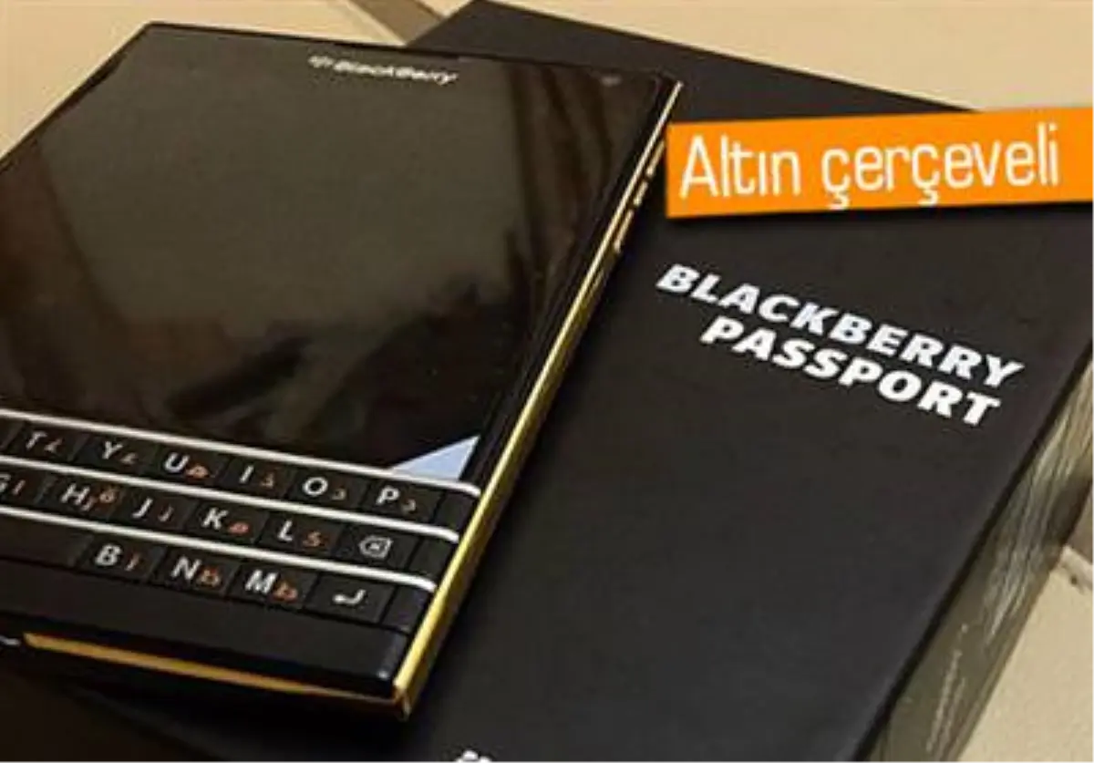 Altın Kaplamalı Blackberry Passport Yolda