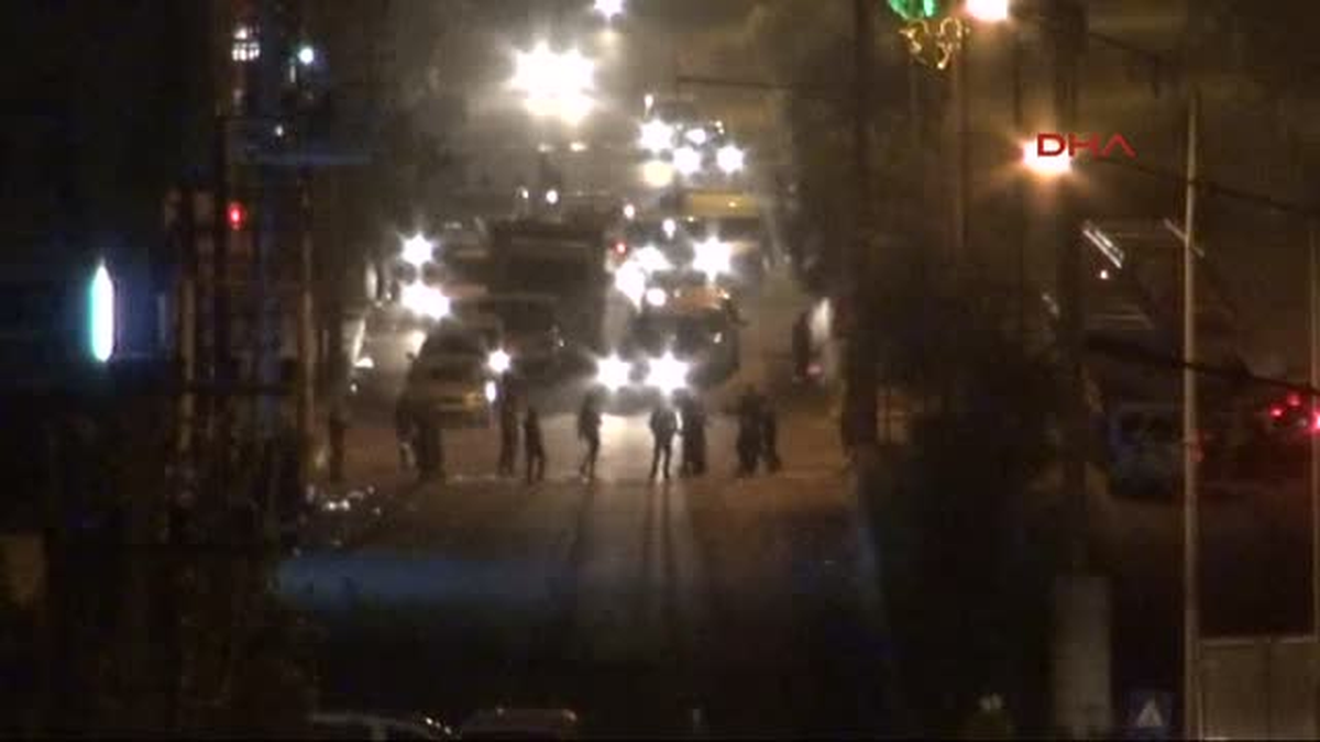 Cizre Güneydoğu\'da Olaylı Işid Protestoları