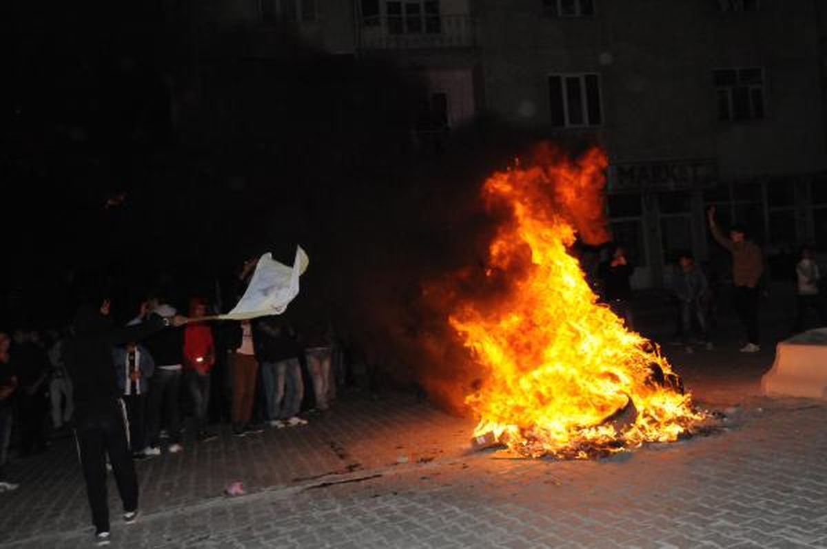 Hakkari Üniversitesi\'nde Eğitime Ara Verildi