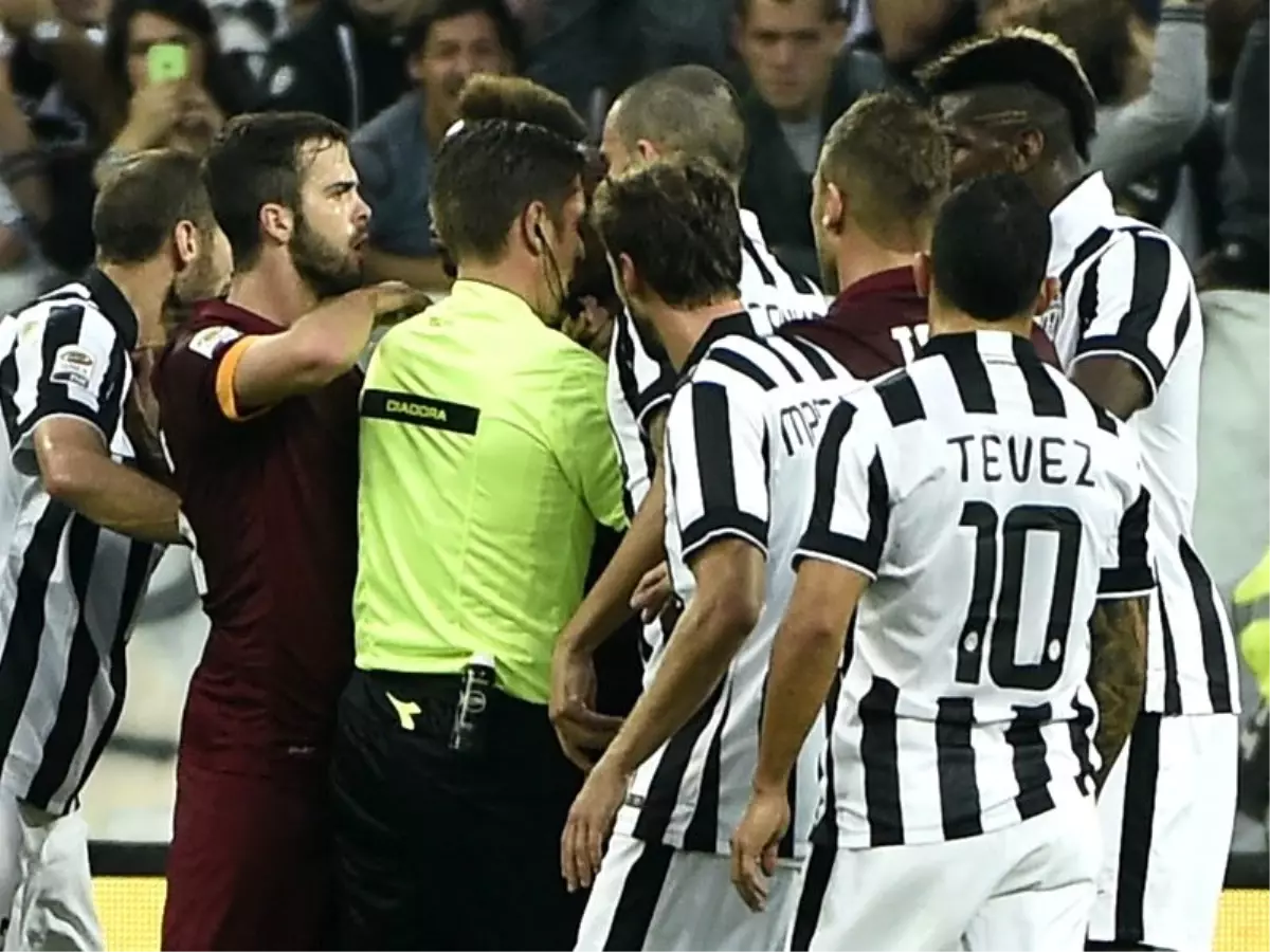 İtalya\'da Gündem Juventus - Roma Maçı