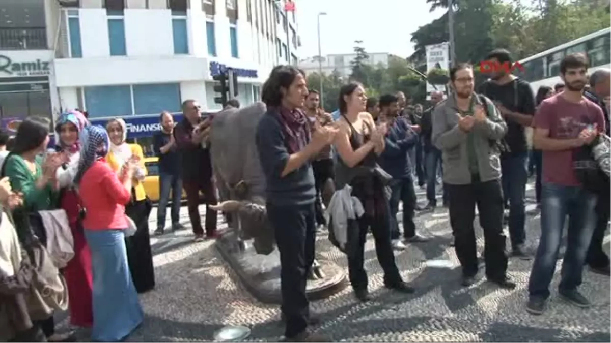 Kadıköy\'de Olaylı Kobani Protestosu