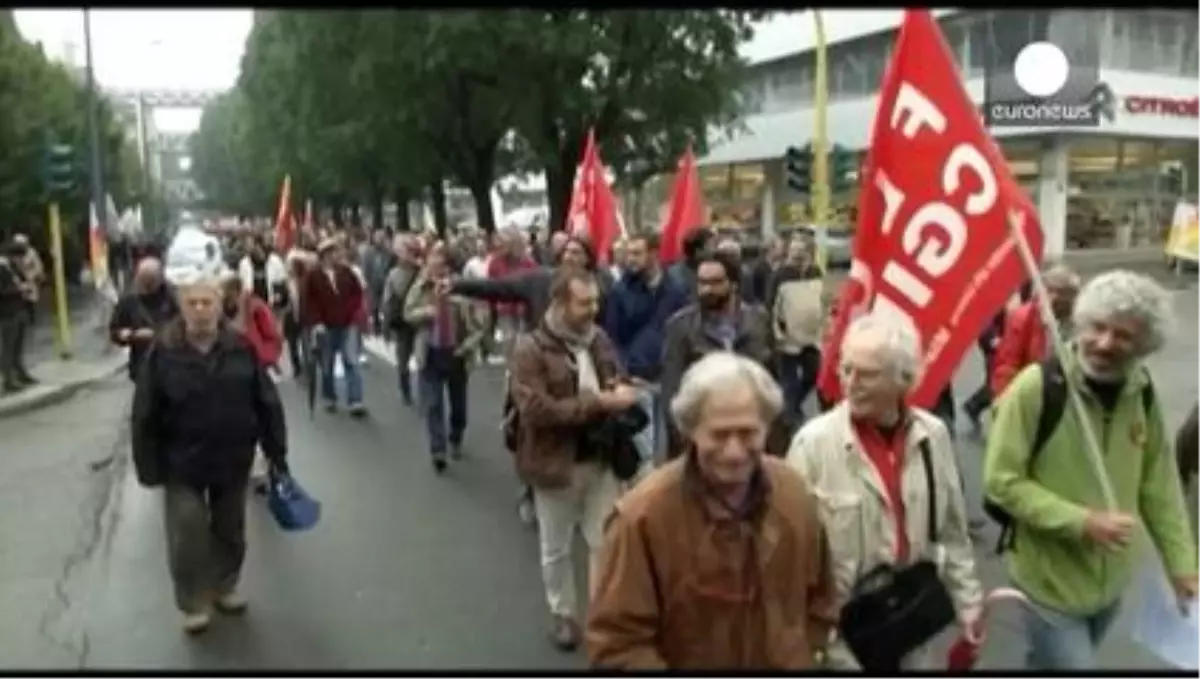 AB İstihdam Zirvesi\'ne İtalyan İşçilerden Protesto