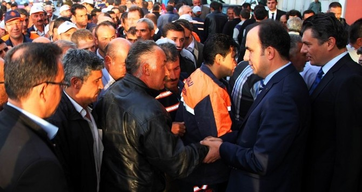 Selçuklu Belediye Başkanı Altay, Belediye Personeliyle Bayramlaştı