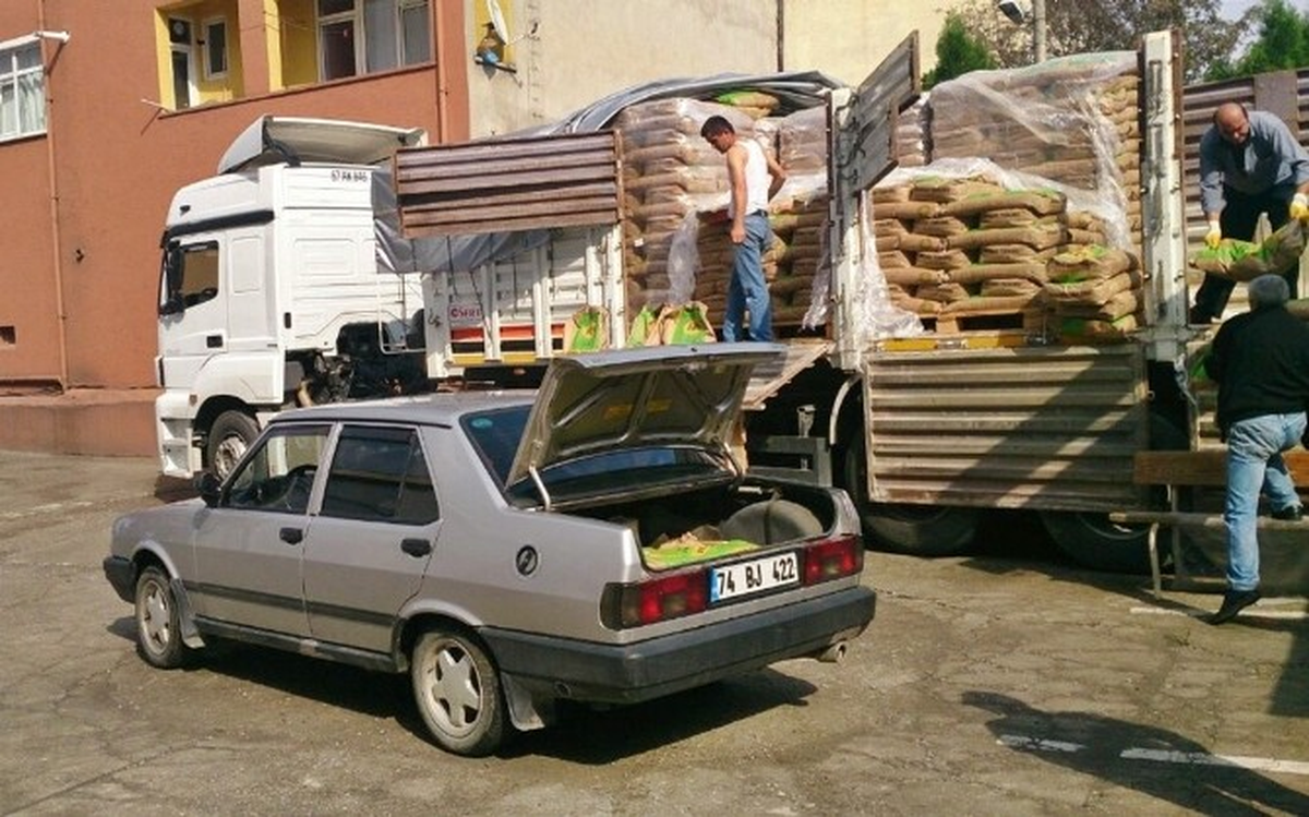 Çaycuma\'da Sertifikalı Buğday Tohumu Dağıtıldı