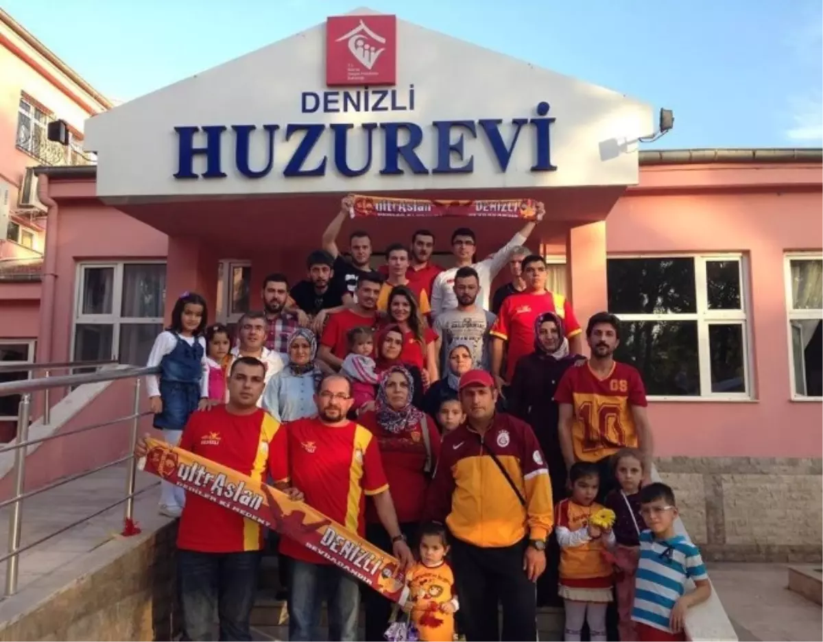 Denizli\'deki Galatasaraylılar Huzurevini Ziyaret Etti