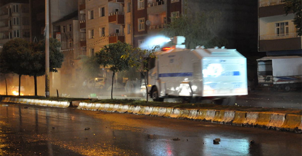 Diyarbakır'da Sokağa Çıkma Yasağı Uzatıldı