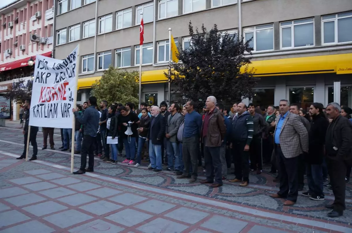 Işid Bahanesiyle İzinsiz Gösteriler