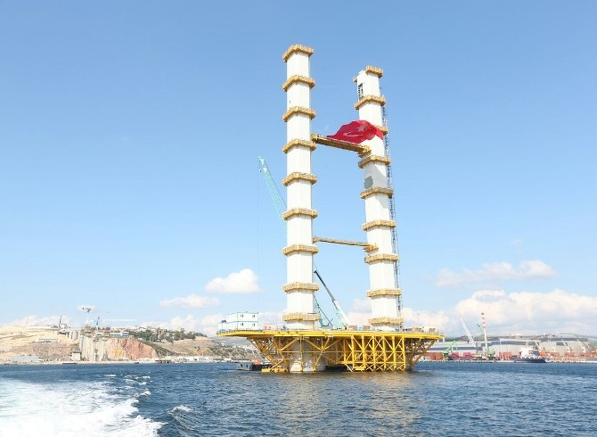 Körfez Geçiş Köprüsü Hızla Şekilleniyor
