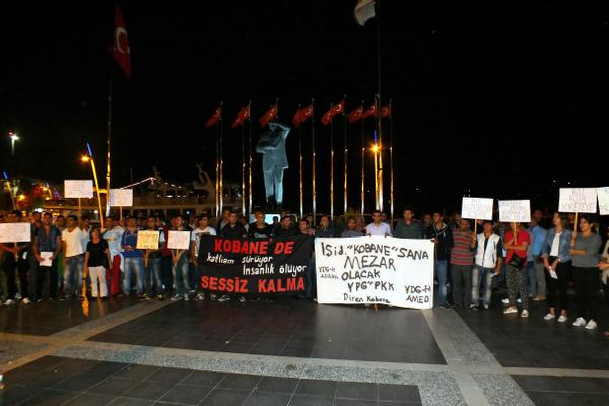 Marmaris\'te Kobani İçin Eylemler Devam Ediyor