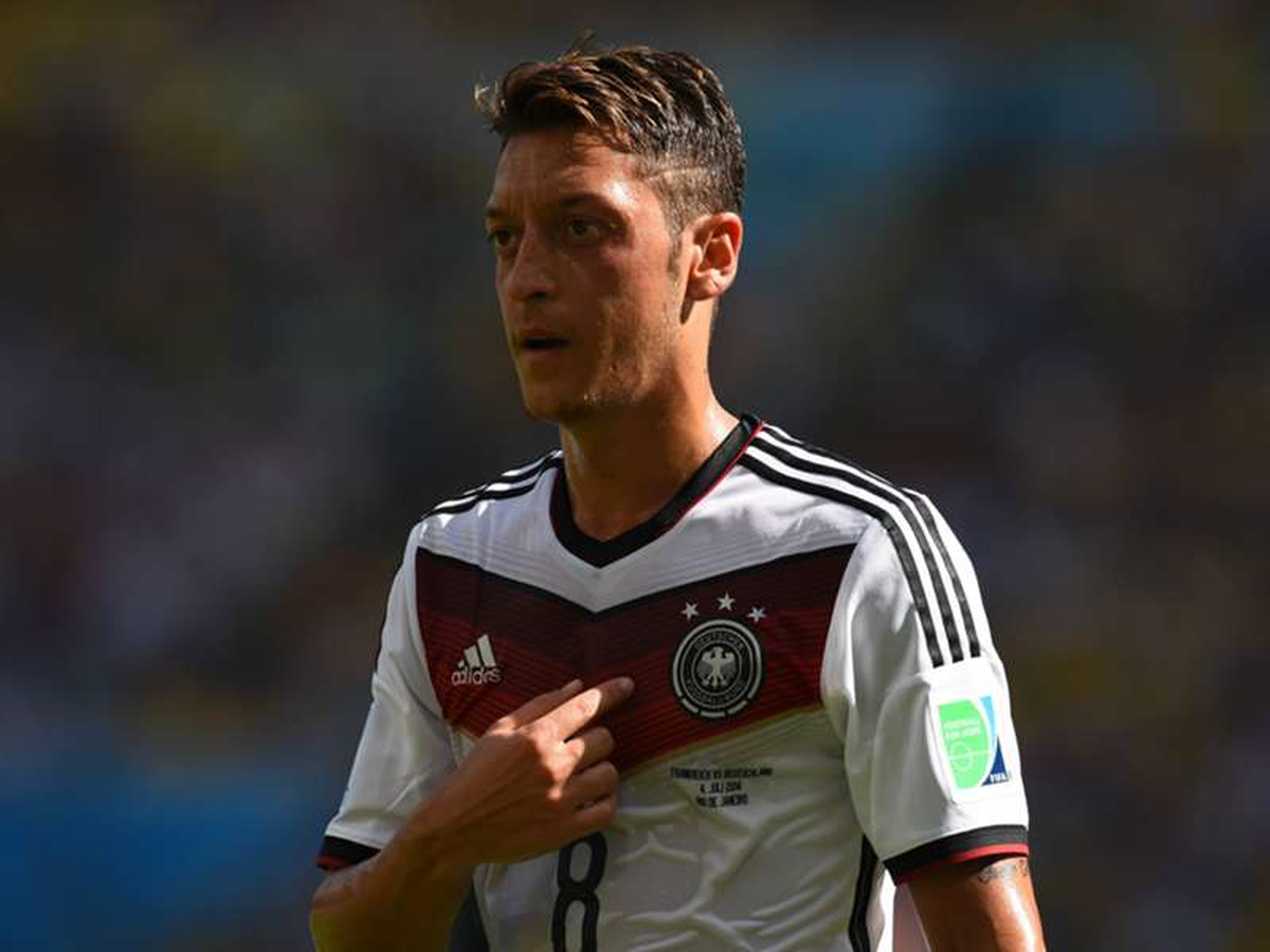 Mesut Sakatlandı Mı?