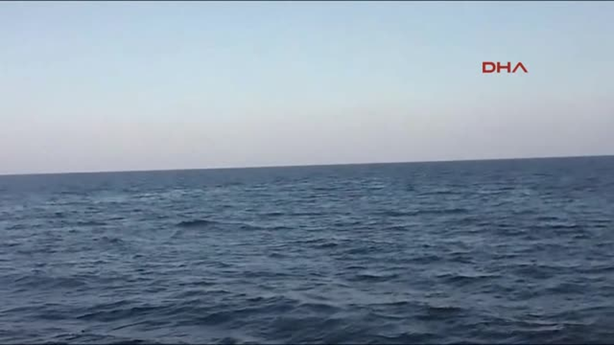 Sahil Güvenlik 4 Günde 195 Göçmeni Ölümden Kurtardı