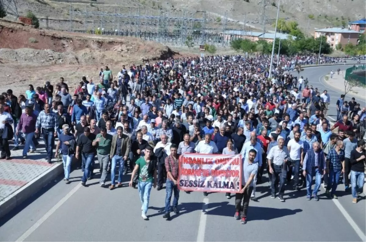 Tunceli\'de Kobani Yürüyüşü