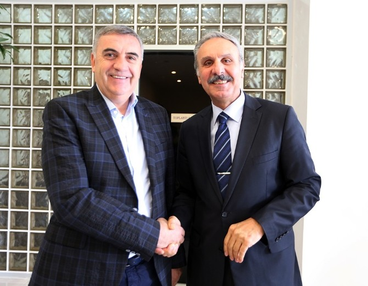 Başkan Toçoğlu, Hakim Akyüz\'le Bir Araya Geldi
