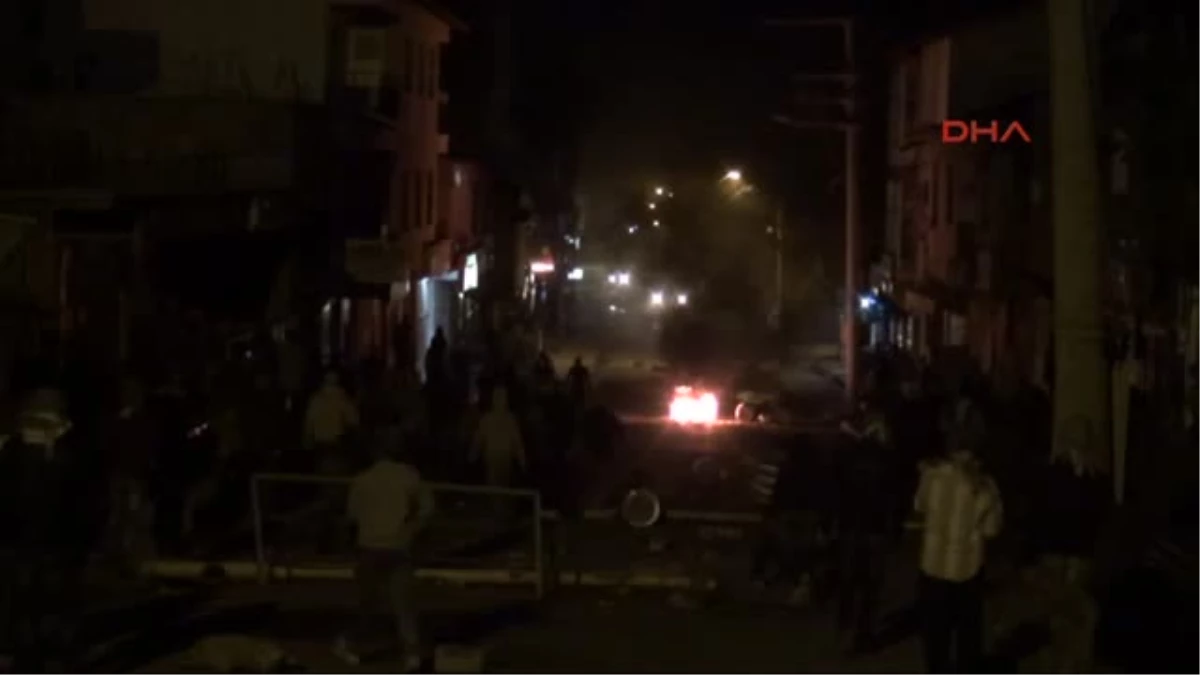 Beytüşşebap\'ta Kobani Protestosunda Olaylar Çıktı