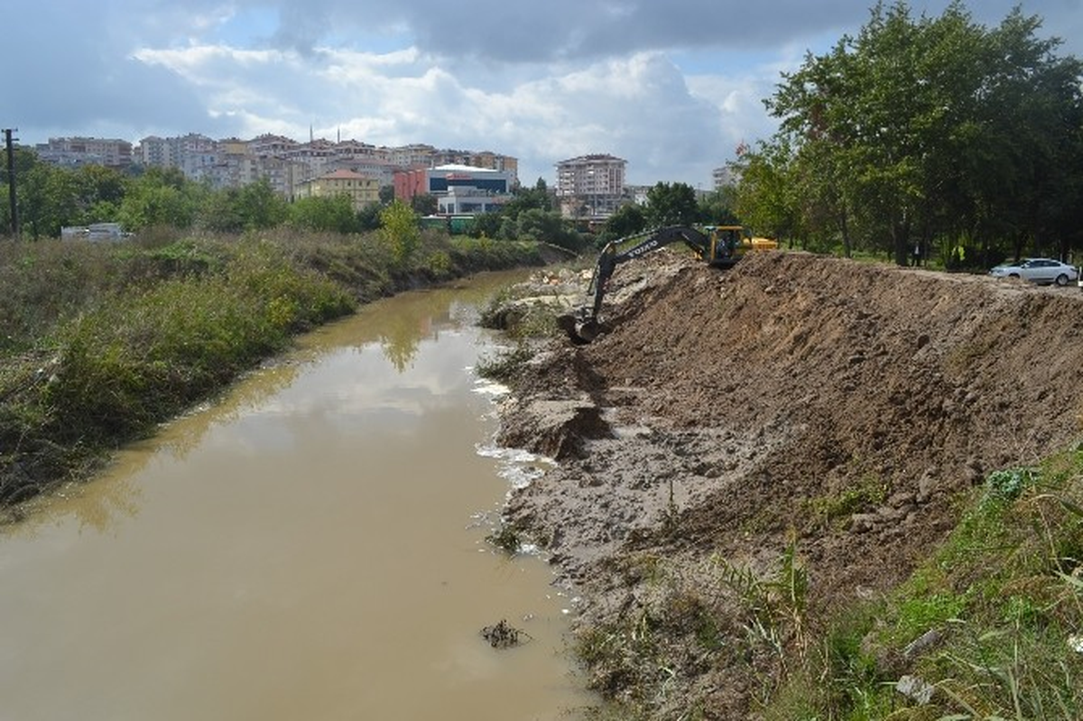 Çerkezköy Belediyesi Pınarça ve Çorlu Derelerine Önlem Alıyor