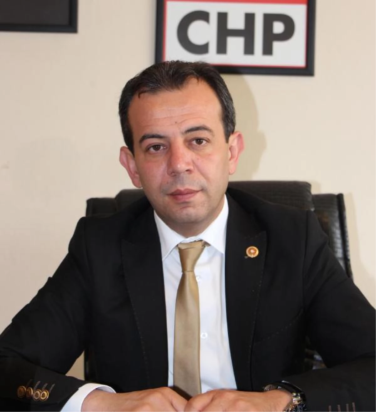 CHP Bolu Milletvekili, Facebook\'ta Bela Okudu