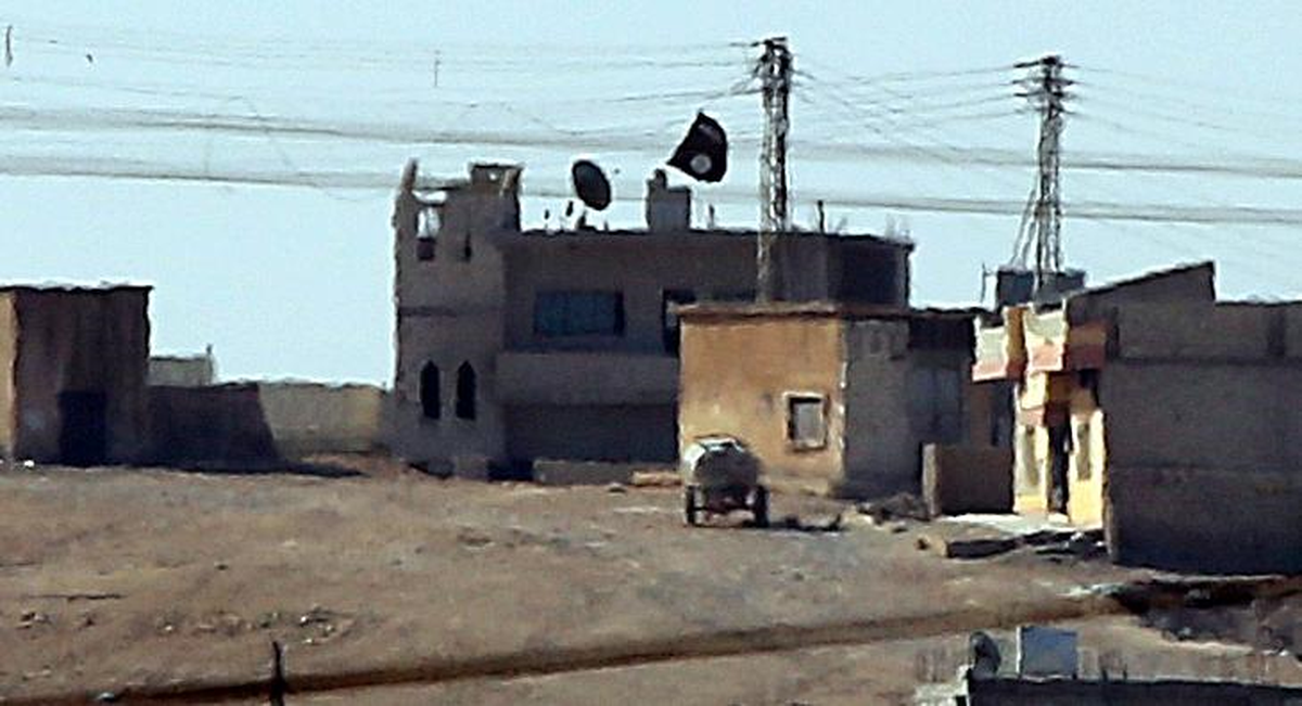 IŞİD Kobani'ye 3. Bayrağını Dikti
