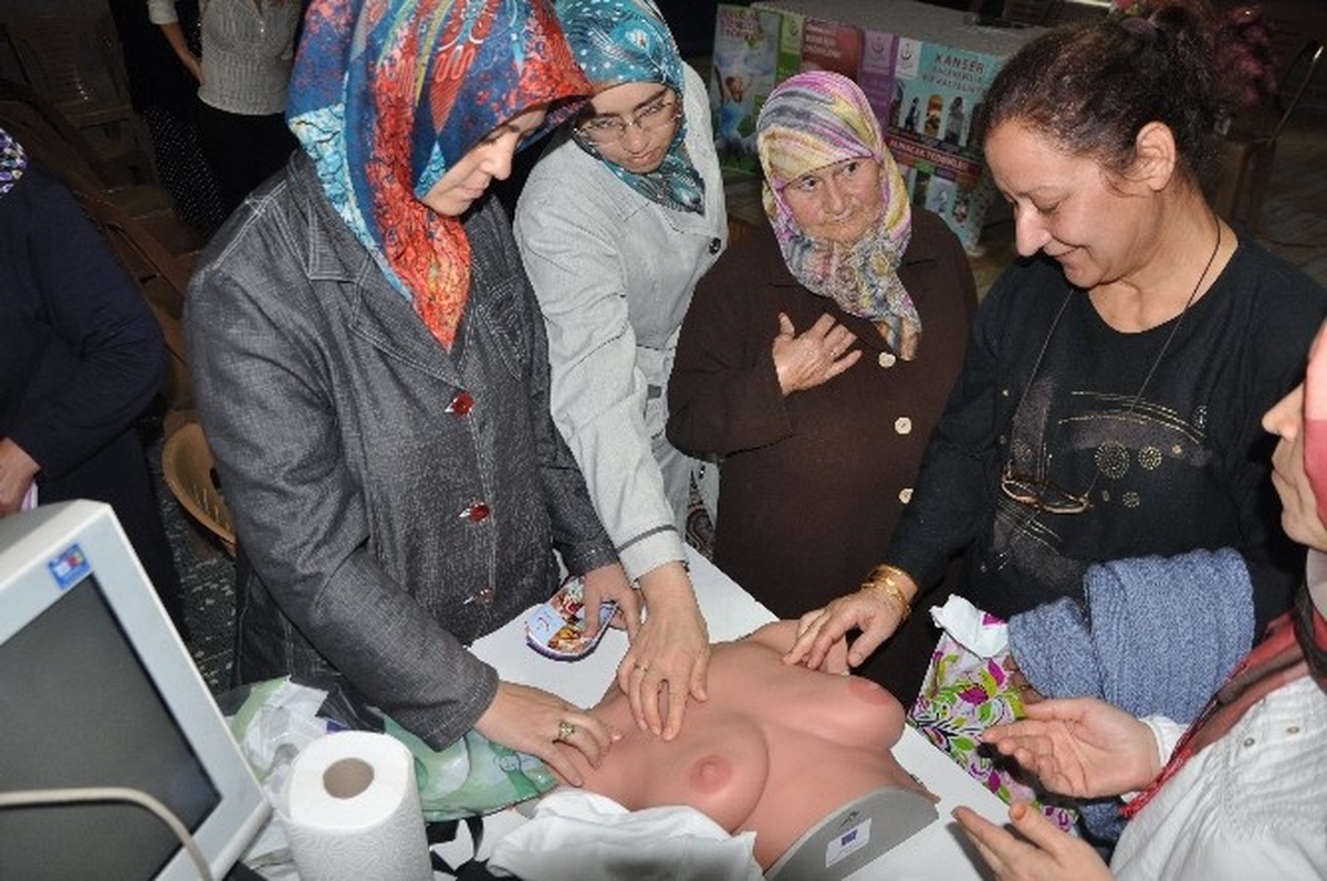 Karaağaçlı\'da Kanser Taraması Yapıldı