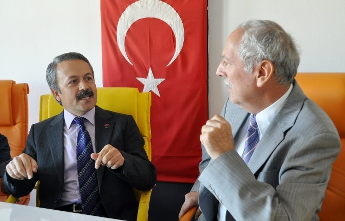 Rektör Acar\'dan 68 Aksaray Gazeteciler Cemiyeti\'ne Ziyaret