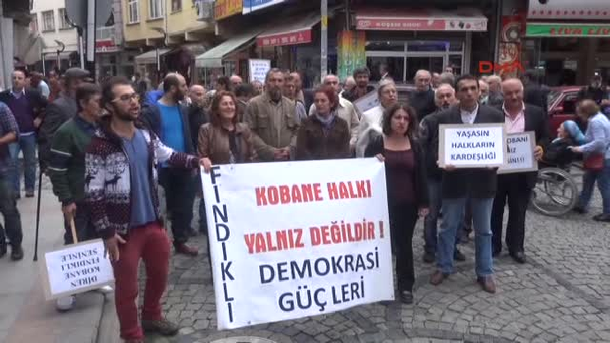 Rize\'de Kobani İçin Oturma Eylemi