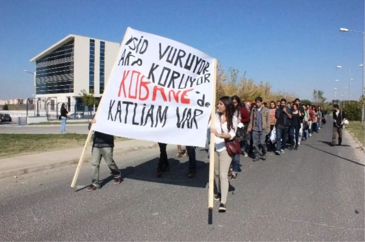 Üniversite Öğrencilerinden \'Kobani\' Protestosu