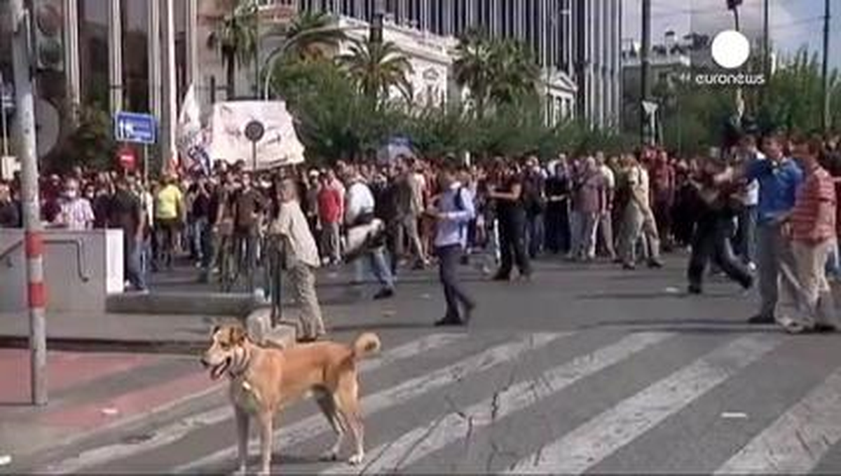 Yunanistan\'ın \'Muhalif Köpeği\' Lukanikos Öldü