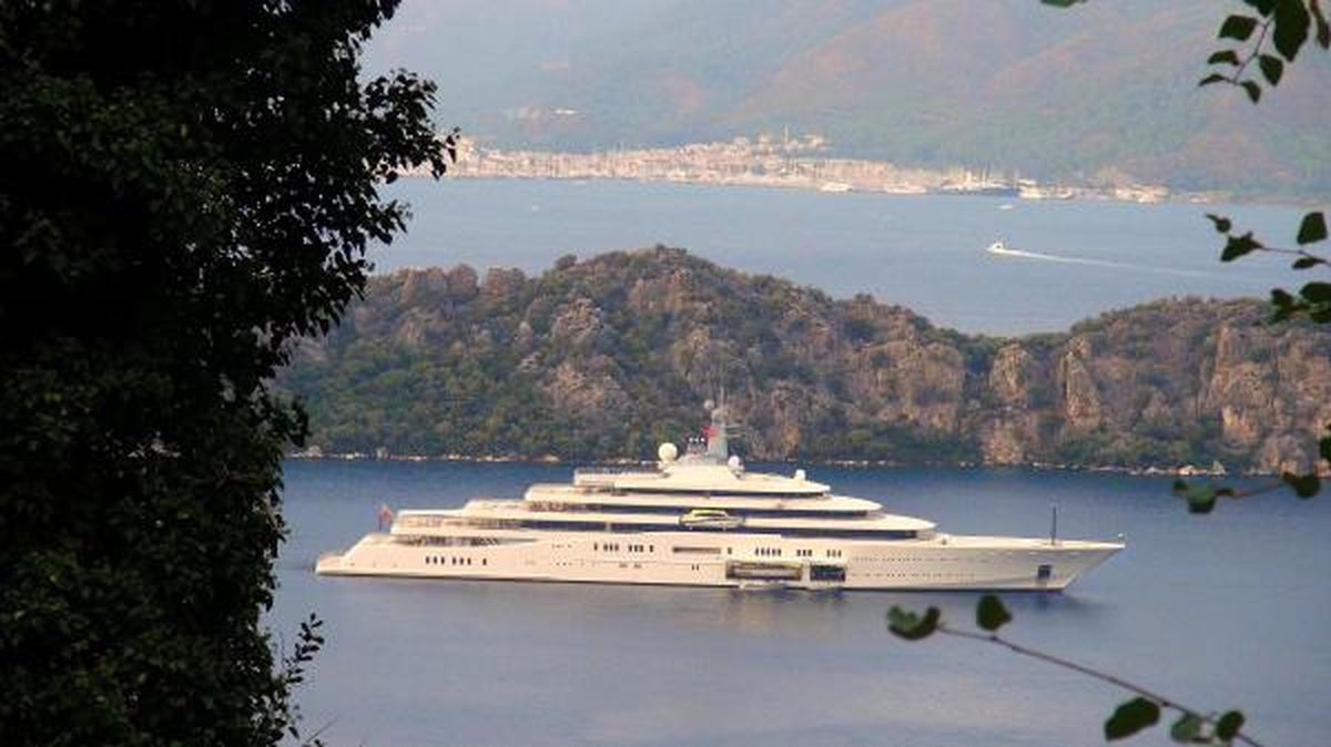 Abramoviç\'in Yatı Marmaris\'te (2)