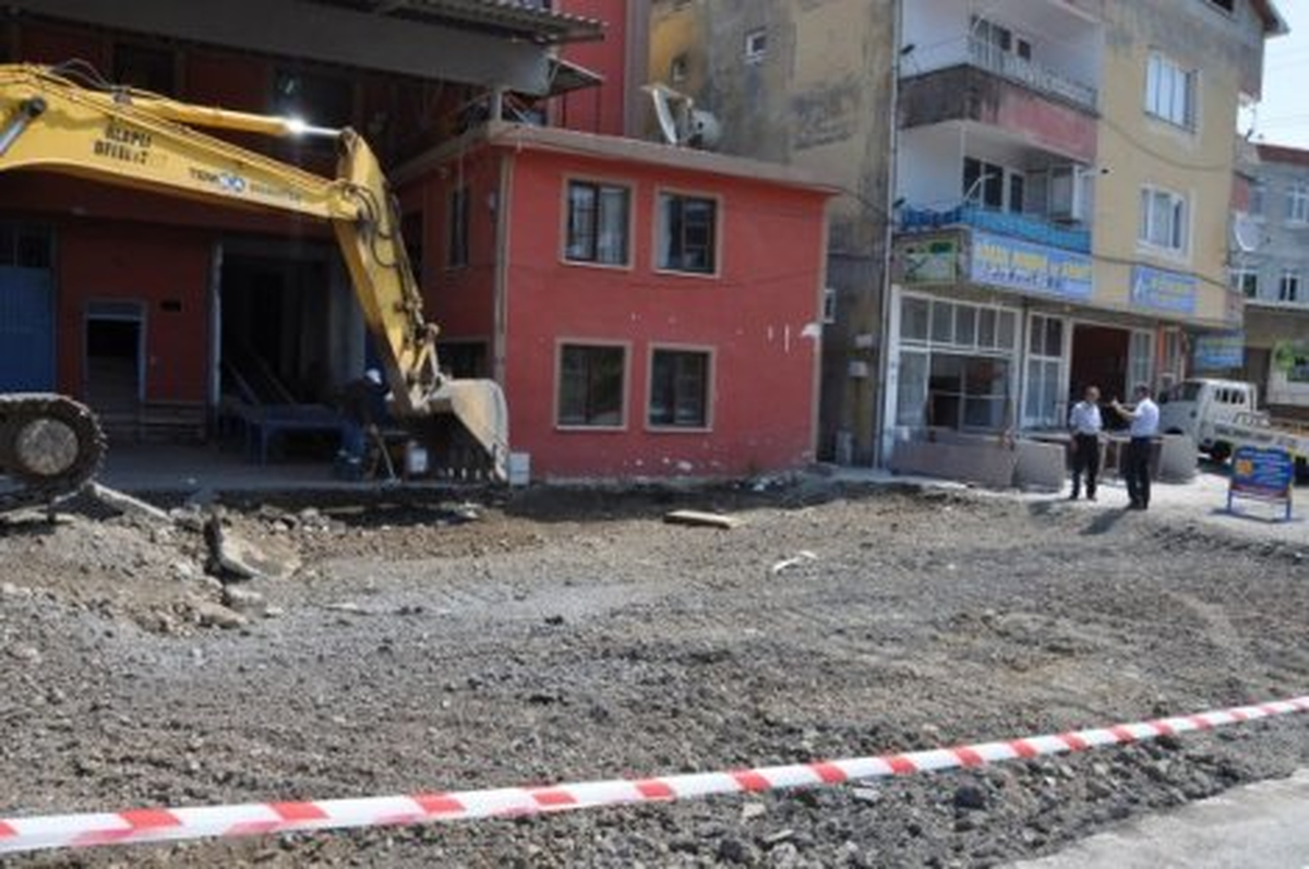 Alaplı Belediyesinden Yol Onarım Çalışması