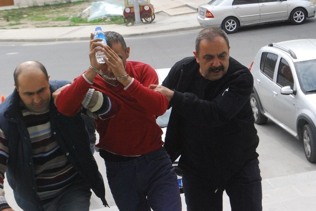 Bağış Kutularına Dadanan Hırsız Yakalandı