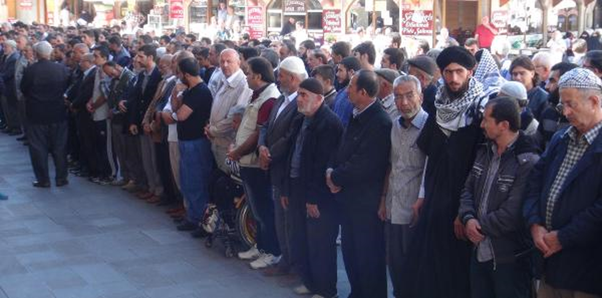 Cuma Namazı Sonrası Gıyabi Cenaze Namazı