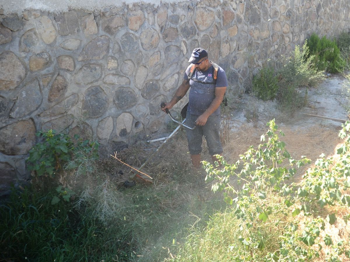 Dikili\'de Her Adımda Temizlik Seferberliği
