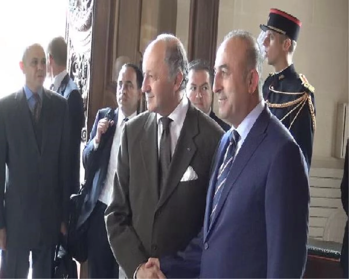 Dışişleri Bakanı Çavuşoğlu, Fransız Mevkidaşı Fabius ile Görüştü